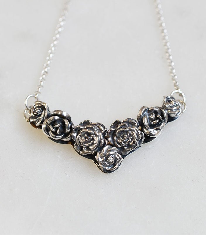 Collar Rosie