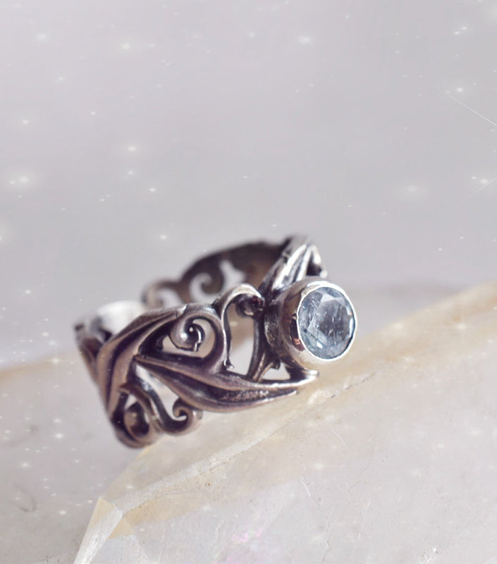 Liberté Aquamarine Ring