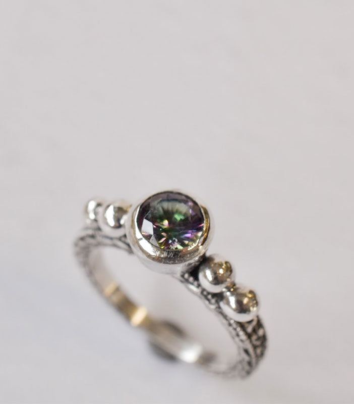 Anillo Helena
