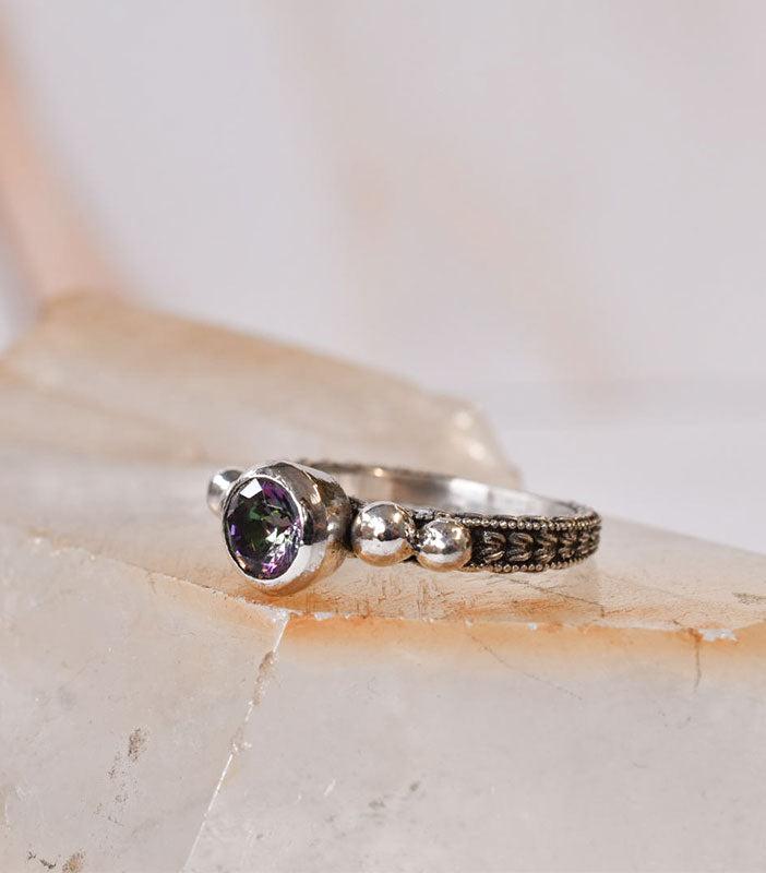 Anillo Helena
