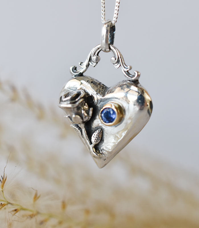 Collar Corazón Zafiro