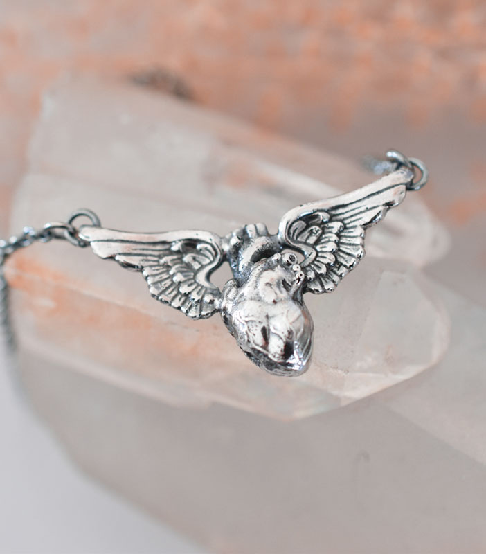 In Memento Vivire Necklace