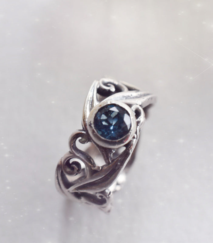 London Topaz Liberté Ring