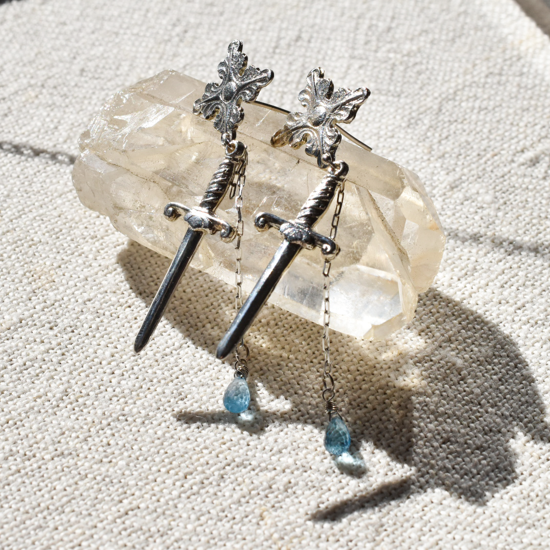 Aros Blue Dagger