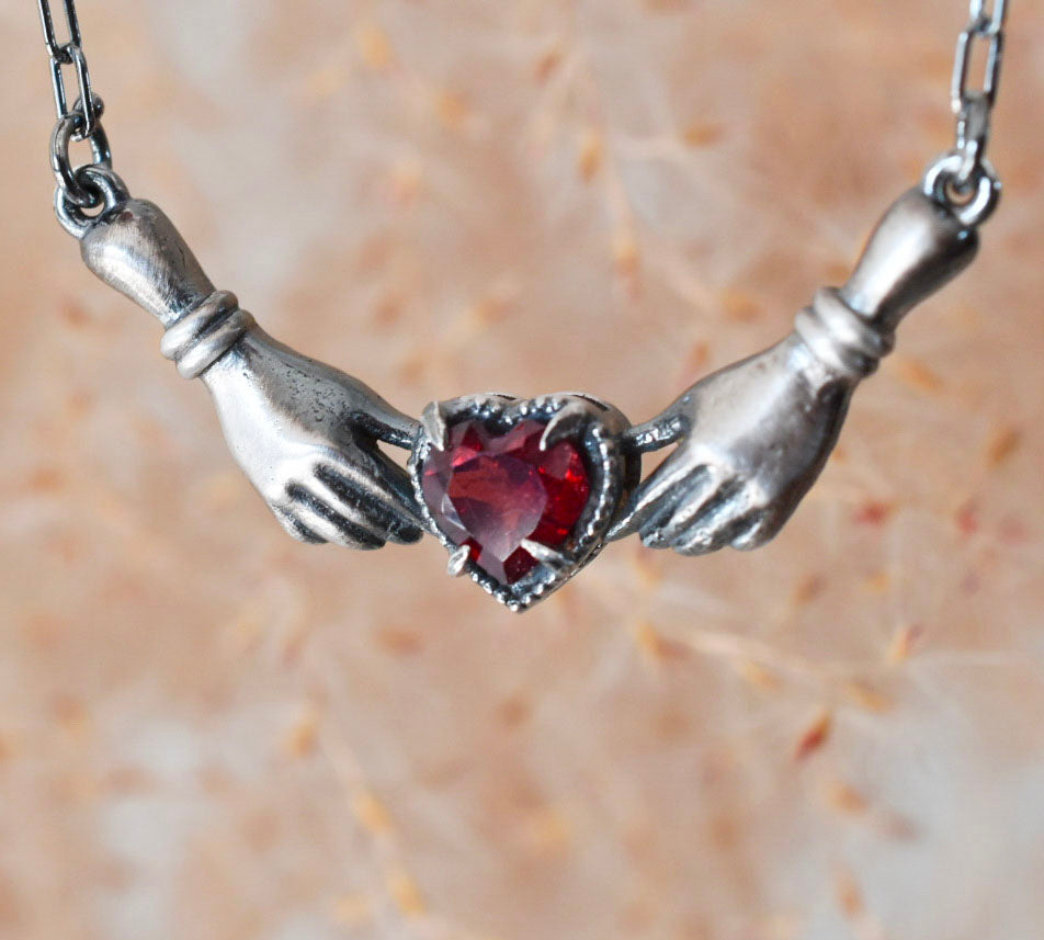 Gargantilla Corazon de gema
