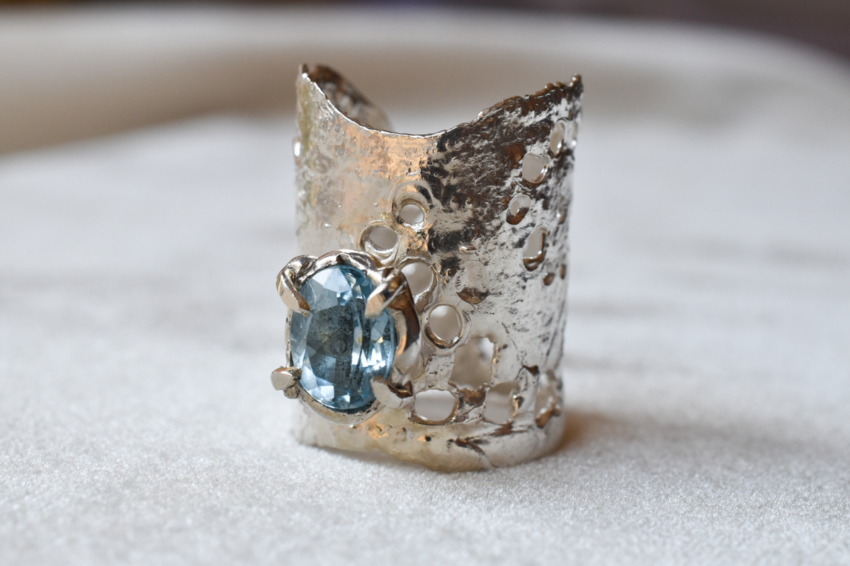 Anillo Abyss
