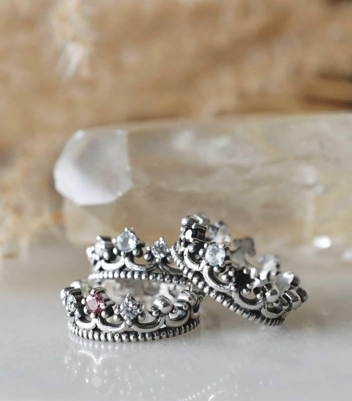 The Duchess ring