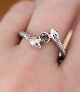 Amphis Espinel and gold ring