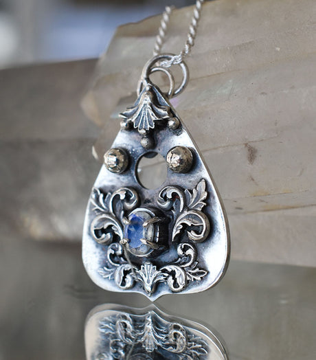 Le Planchette OUIJA