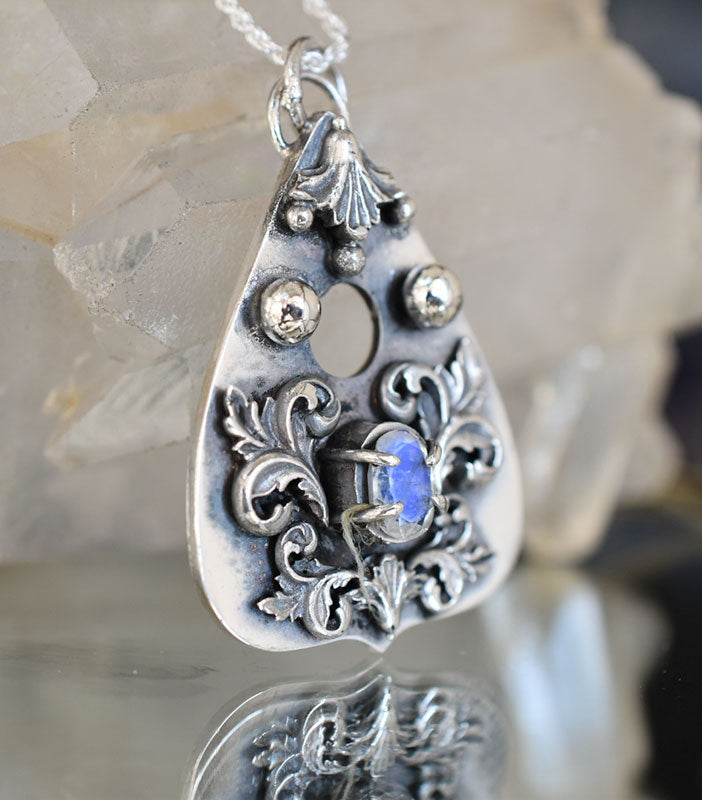 Le Planchette OUIJA