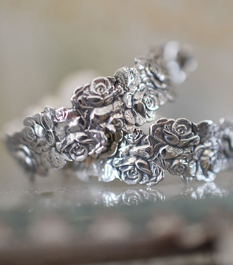 Anillo Black Roses