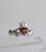 Claddagh corazón de Granate. Edición Limitada!!