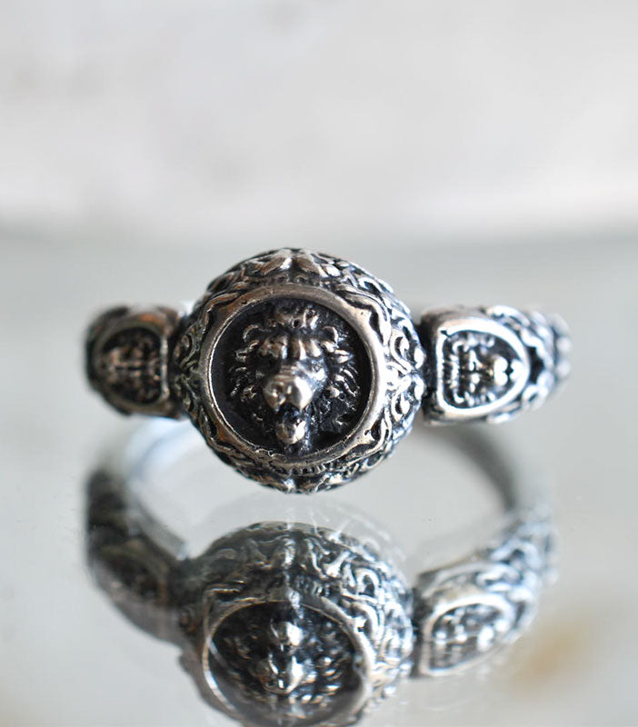Anillo León Barroco