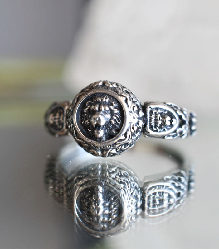 Anillo León Barroco