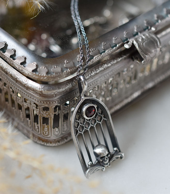 Flamme Gothic Necklace