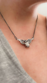 In Memento Vivire Necklace