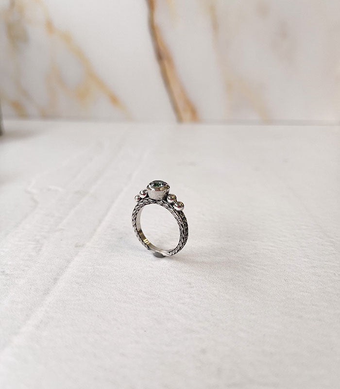 Anillo Helena